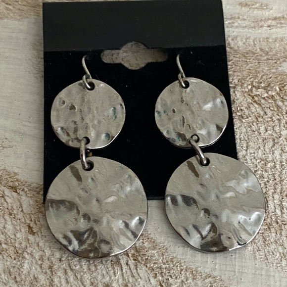 Silver Tone Hammered Design Dangle Double Disk Pierced Earrings. - Picture 3 of 5
